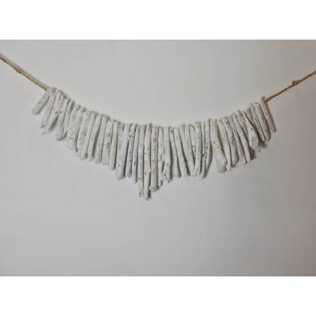 White Wash Driftwood Wall Hanger