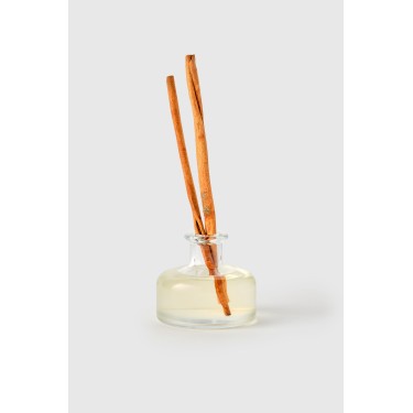 Merry Berry Pavlova - Vivante Christmas Cinnamon Stick Diffuser 145mL